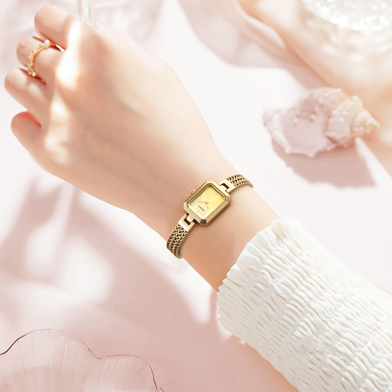 Berny Gold Uhr für Frauen Mini – Jewelry Watches Luxury Bewertung und Preis